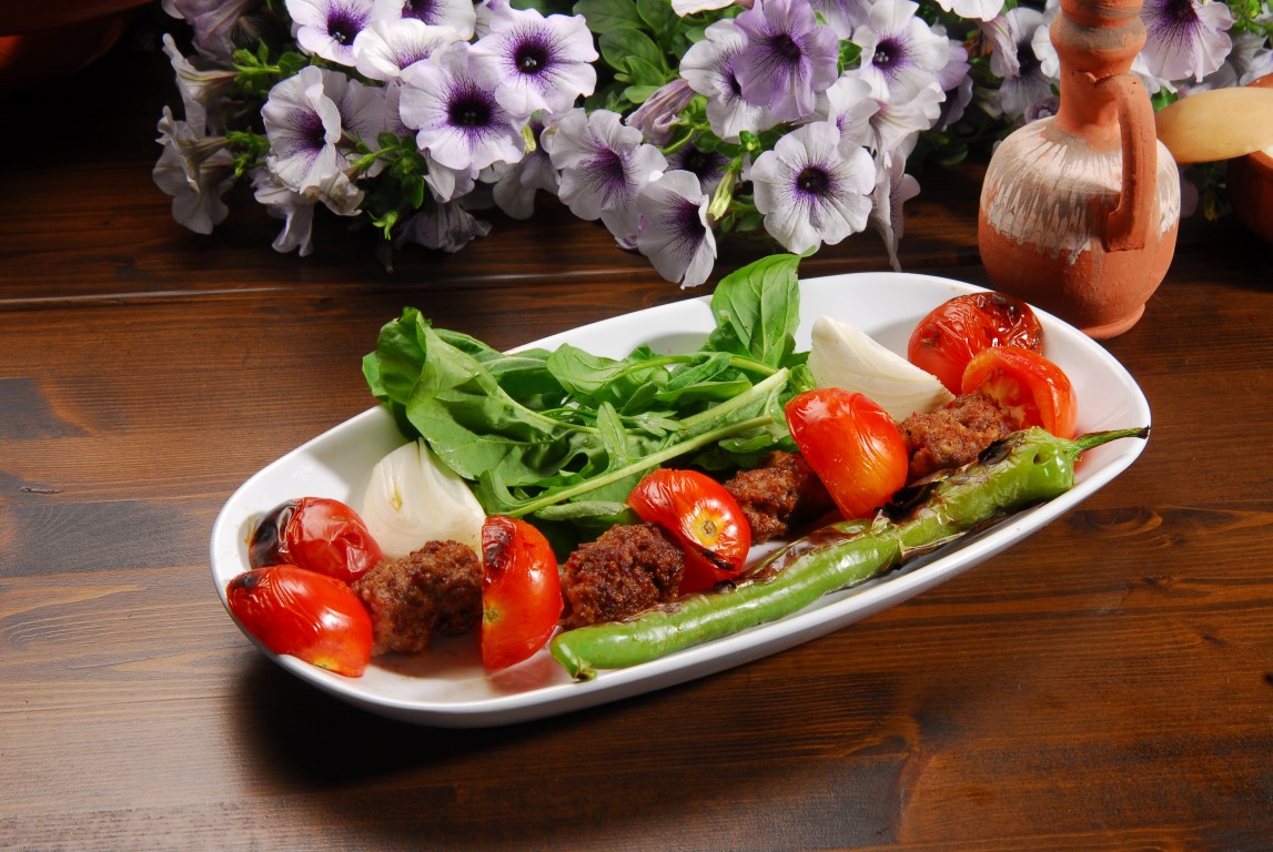 Domatesli Kebap